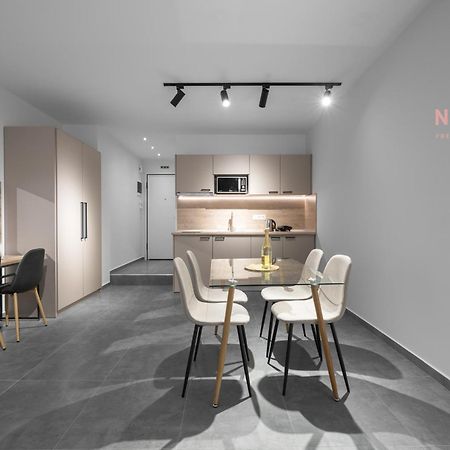 テッサロニキP30, Nilie Hospitality Mgmtアパートメント エクステリア 写真