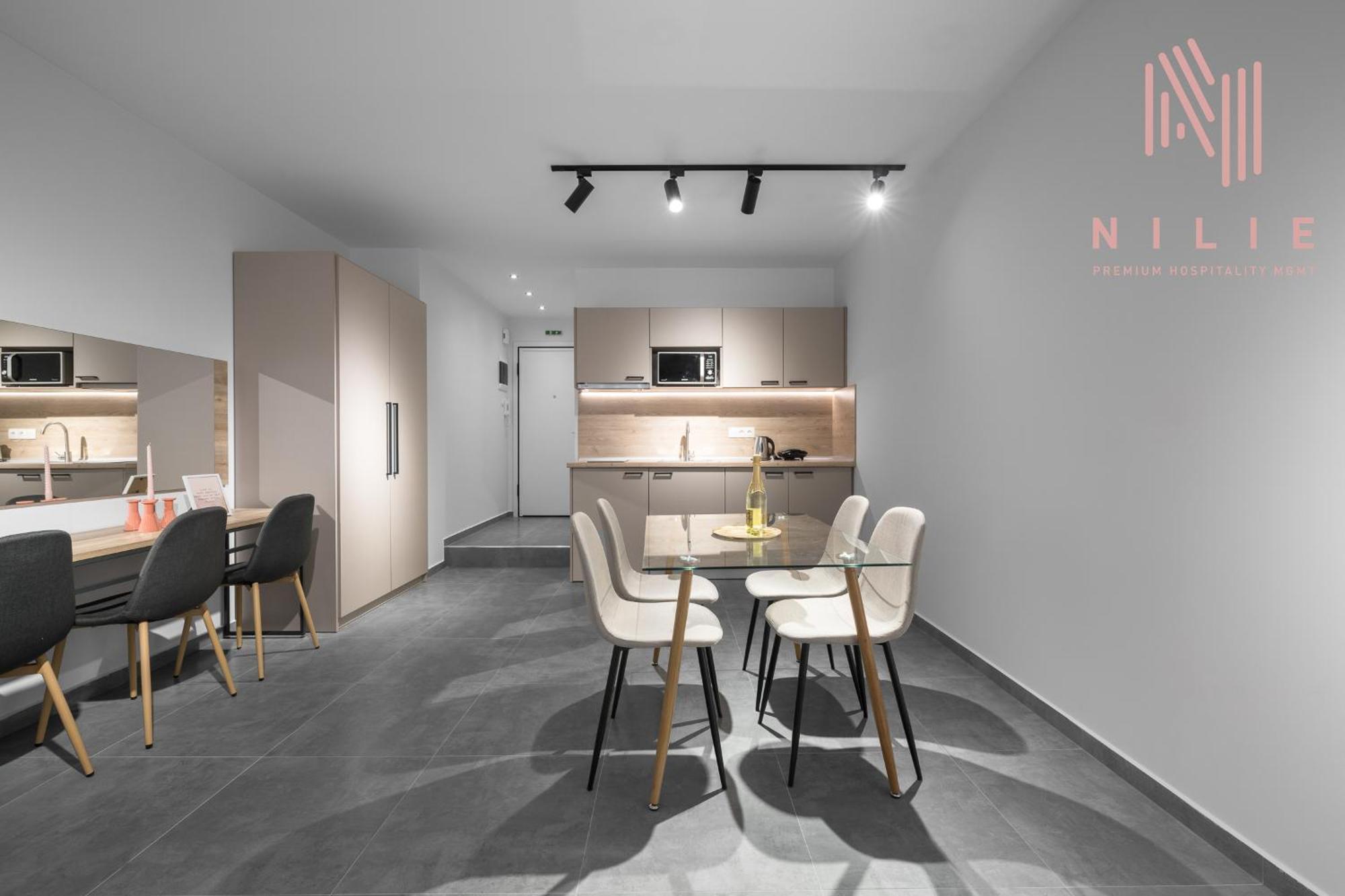 テッサロニキP30, Nilie Hospitality Mgmtアパートメント エクステリア 写真
